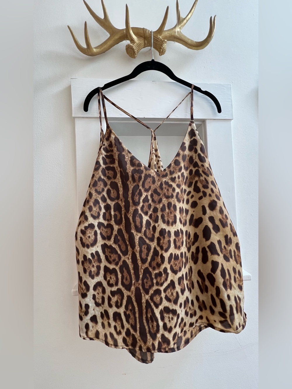 Leopard print cami women medium v-neck swing tank flowy spaghetti t strap